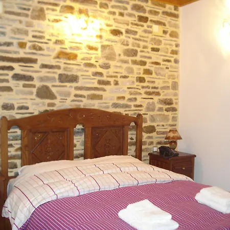 ゲストハウス Archontiko Koti Agios Lavrentios