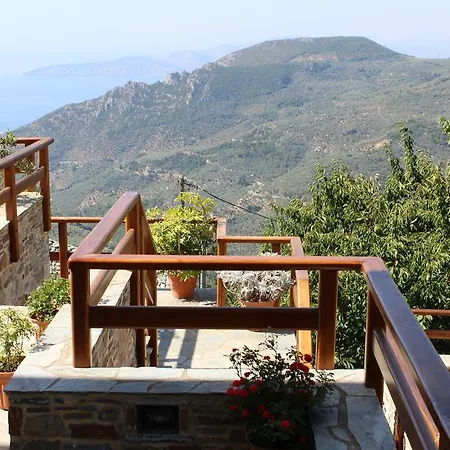 Guest house Archontiko Koti Agios Lavrentios